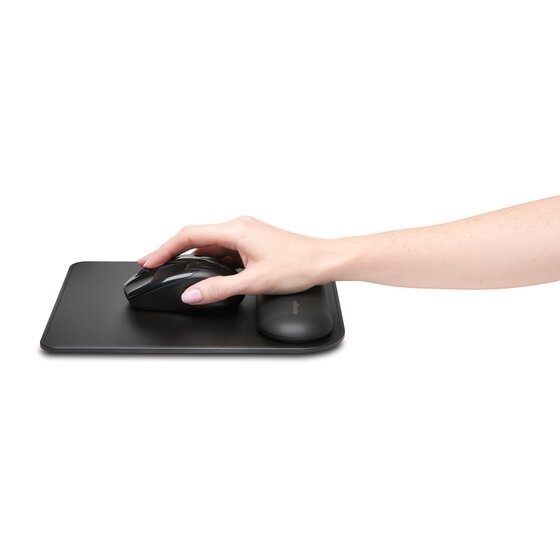 Kensington ErgoSoft Mouse Pad with Wrist Rest Support Black Kensington ErgoSoft Mouse Pad with Gel Wrist Rest Support Black